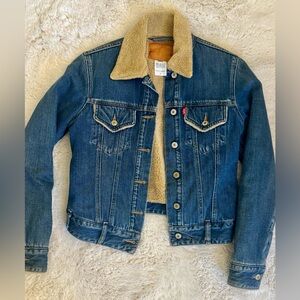 Vintage Levi's Women’s Type III Trucker Jacket with Sherpa Lining